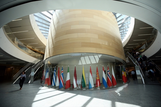 NATO yeni karargahının kapılarını açtı